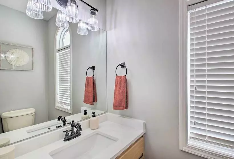 Hot Springs Village Home On Golf Course!