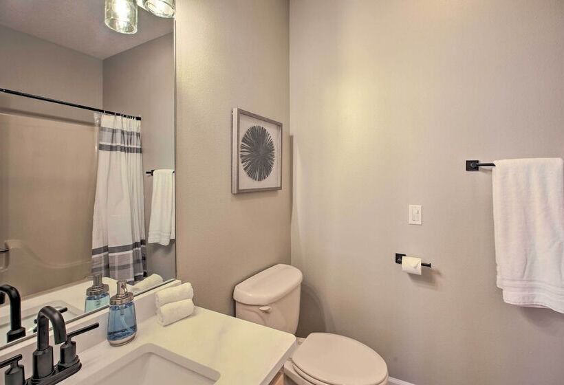 Hot Springs Village Home On Golf Course!