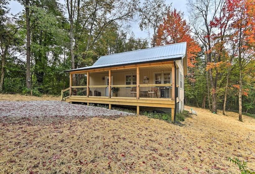 Idyllic Cabin In The Heart Of Hocking Hills