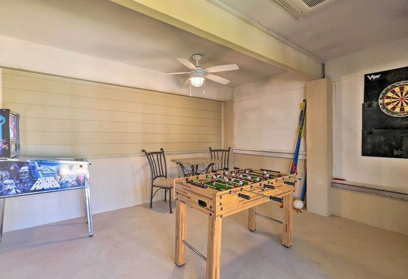 Lake Livingston Retreat W/ Boat Dock & Slip!