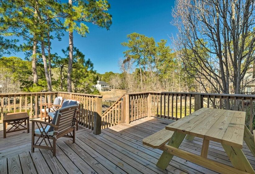 Lake Livingston Retreat W/ Boat Dock & Slip!