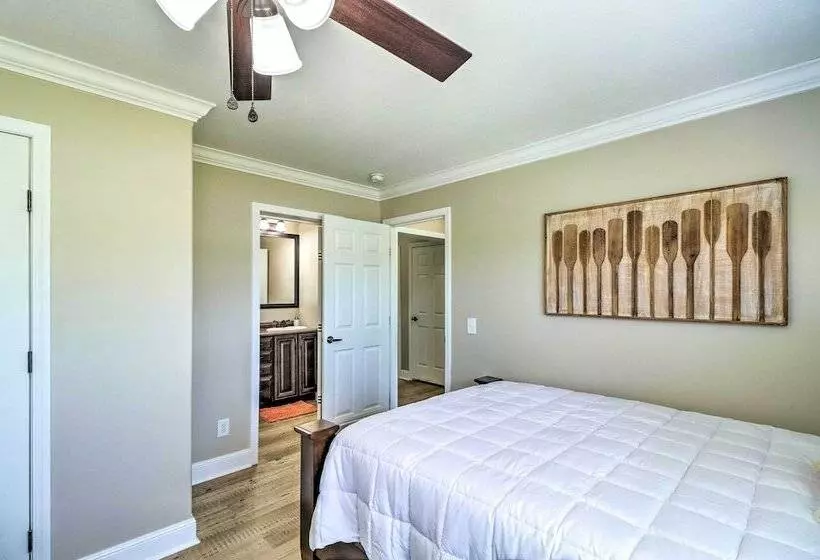 Lakeview Edgemont Escape W/ Fire Pit + Grill!