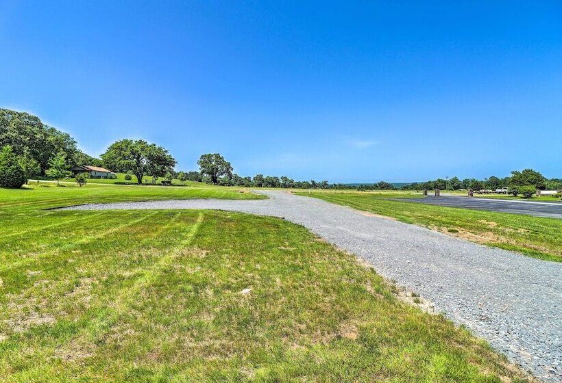 Lakeview Edgemont Escape W/ Fire Pit + Grill!