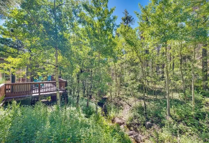 Stunning Golden Home W/ Deck ~ 35 Mi To Denver!