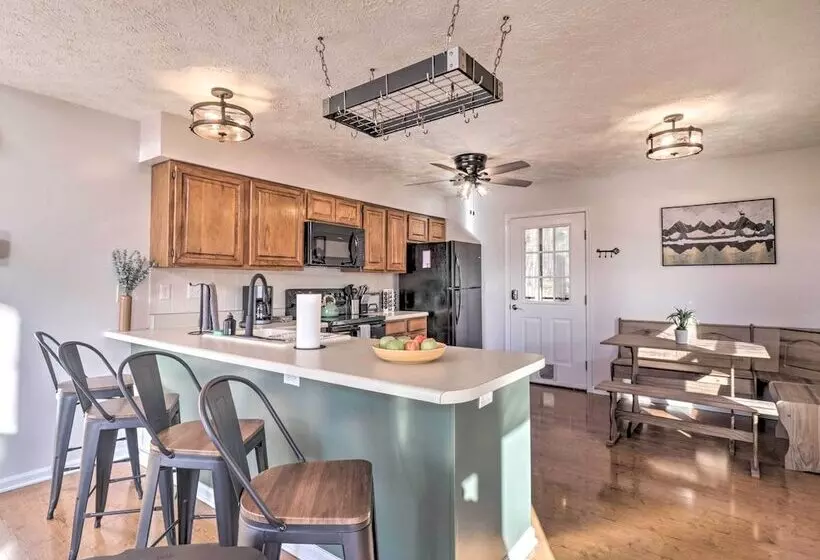 Massanutten Resort Cabin: Walk To Amenities