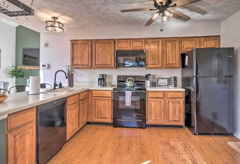 Massanutten Resort Cabin: Walk To Amenities