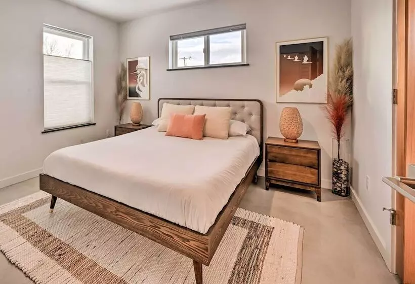 Modern Missoula Home ~ 2 Miles To Downtown!