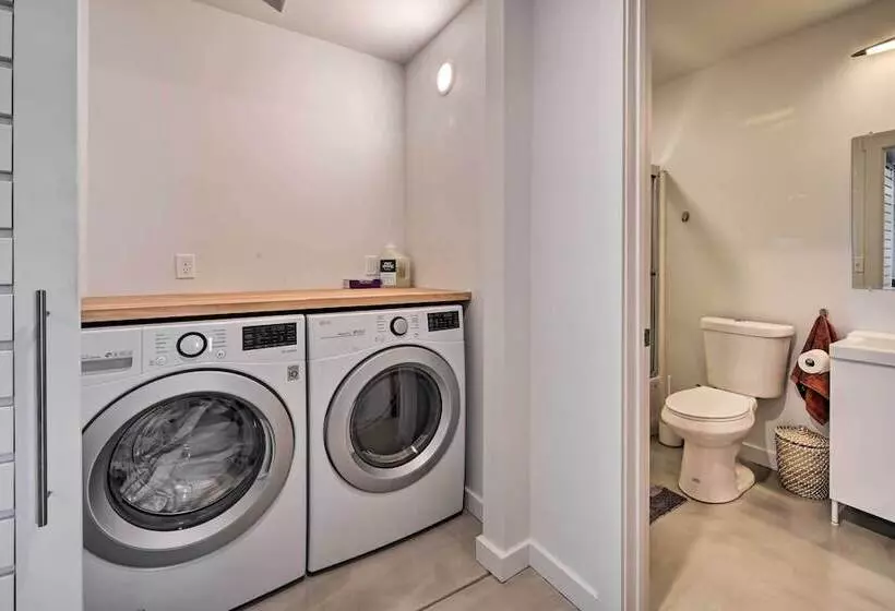 Modern Missoula Home ~ 2 Miles To Downtown!