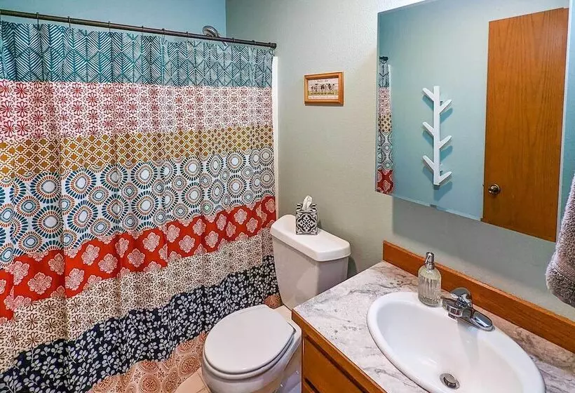 Mtn View  Randle Retreat  39 Miles To Skiing