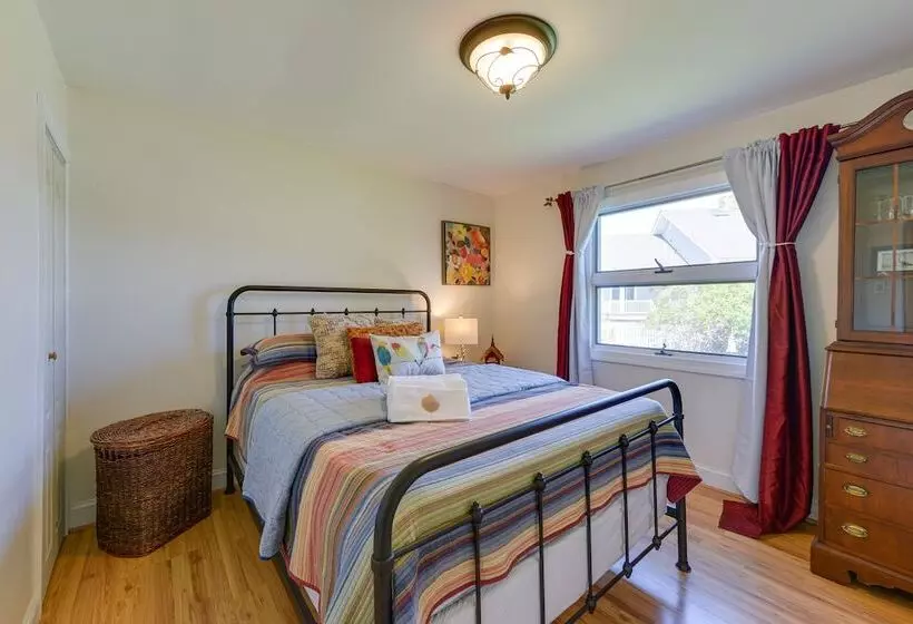 New Jersey Cottage W/ Grill   Short Walk To Beach!