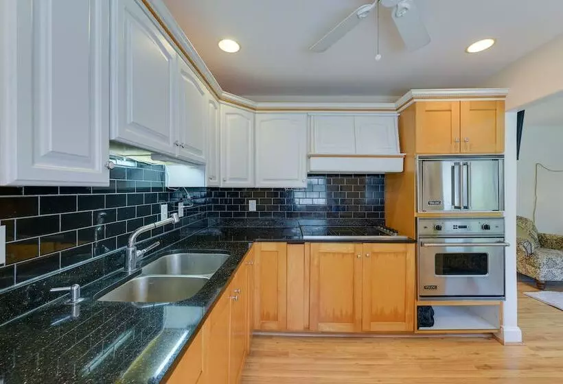 New Jersey Cottage W/ Grill   Short Walk To Beach!