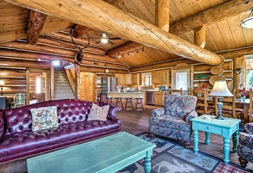 < 1 Mi To Lake Granby: Log Cabin W/ Fire Pit