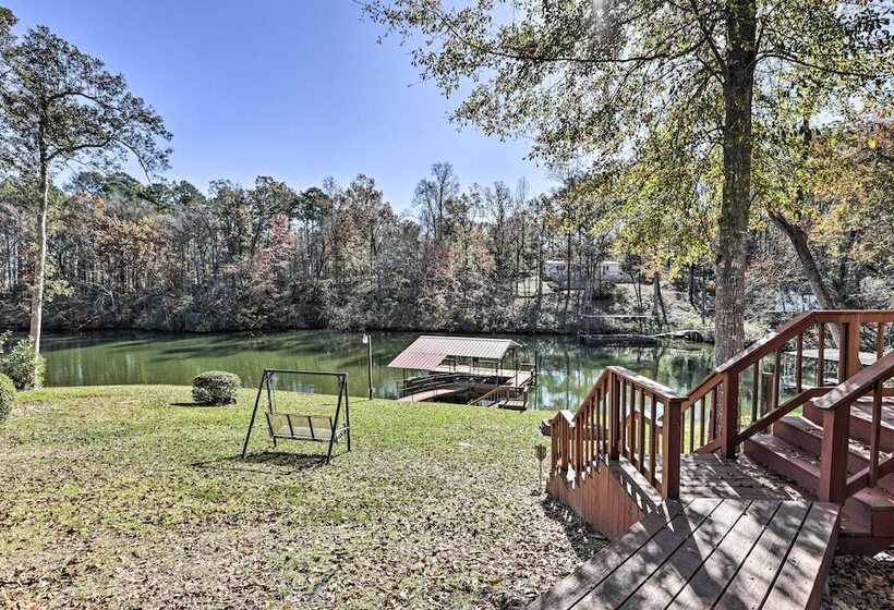 Pet Friendly Lakeside Retreat W/ Dock!