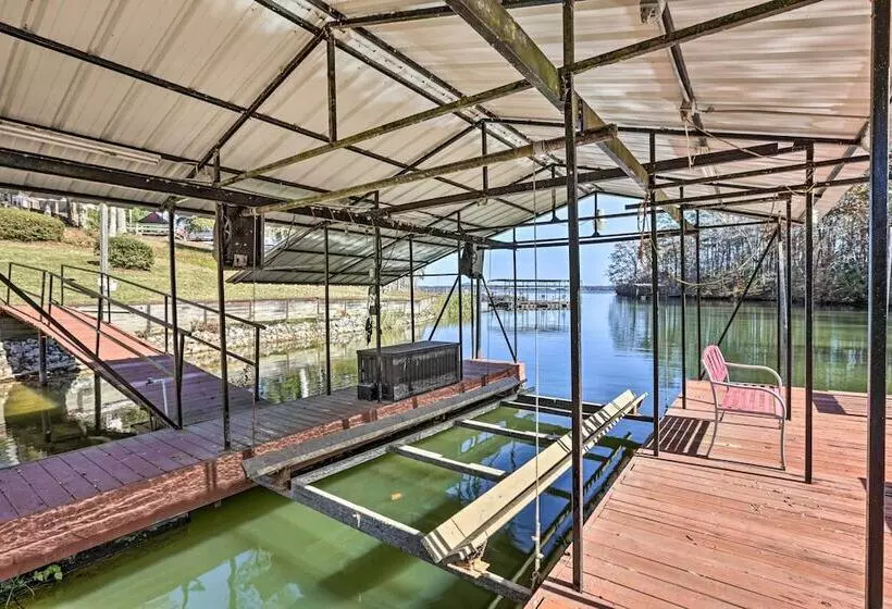 Pet Friendly Lakeside Retreat W/ Dock!