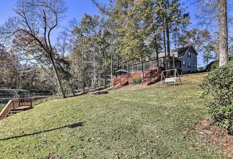 Pet Friendly Lakeside Retreat W/ Dock!
