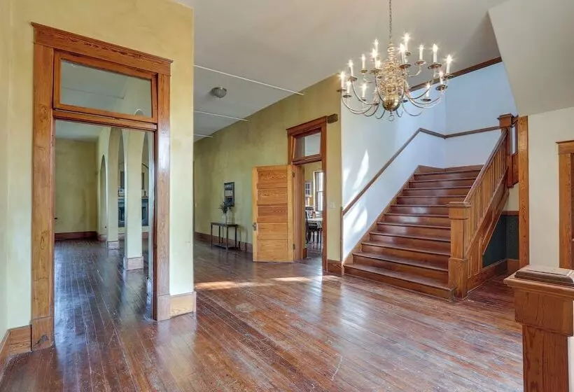 Renovated Schoolhouse W/ Piano & Private Deck!