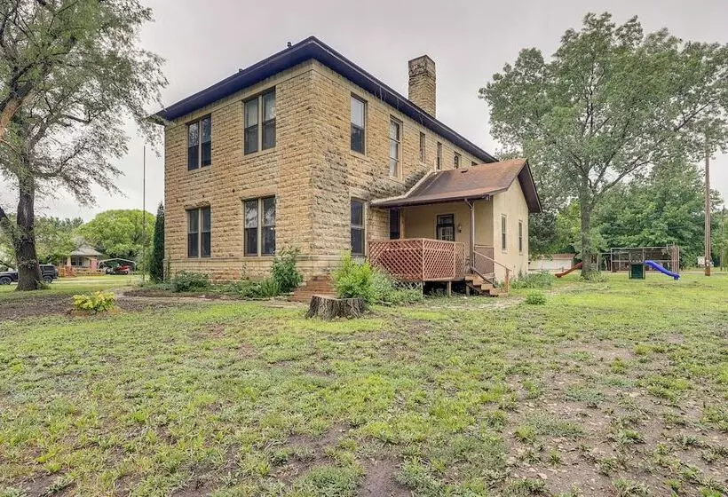Renovated Schoolhouse W/ Piano & Private Deck!