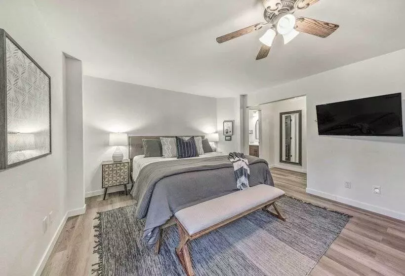 Central Ruidoso Retreat W/ Deck & Game Room!