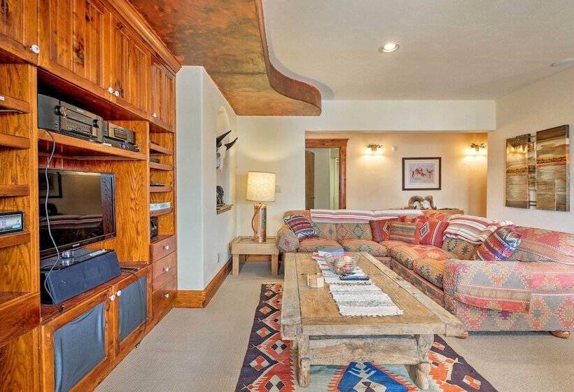 Secluded Mountain Cabin By Beaver Creek + Vail!