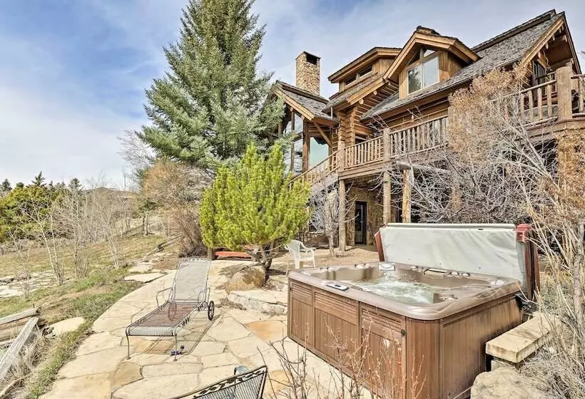 Secluded Mountain Cabin By Beaver Creek + Vail!