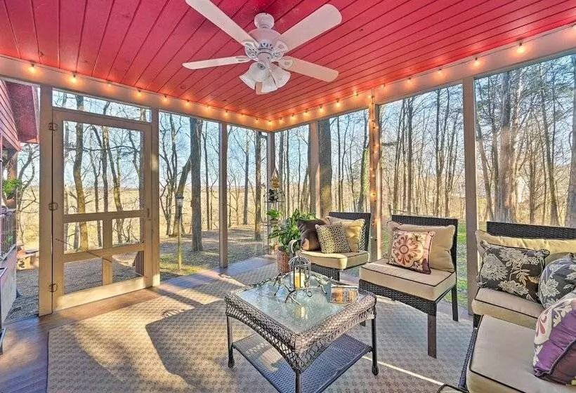 Serene Cabin W/ Riverfront Views & Access!