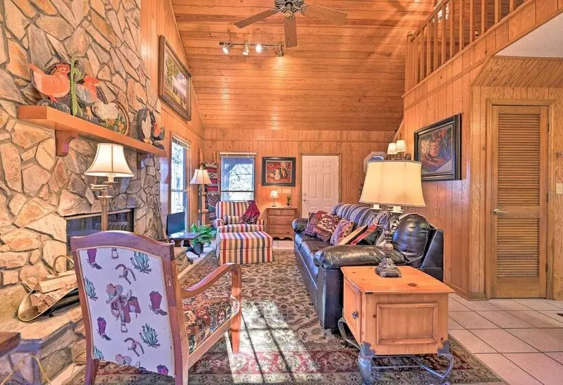 Serene Cabin W/ Riverfront Views & Access!