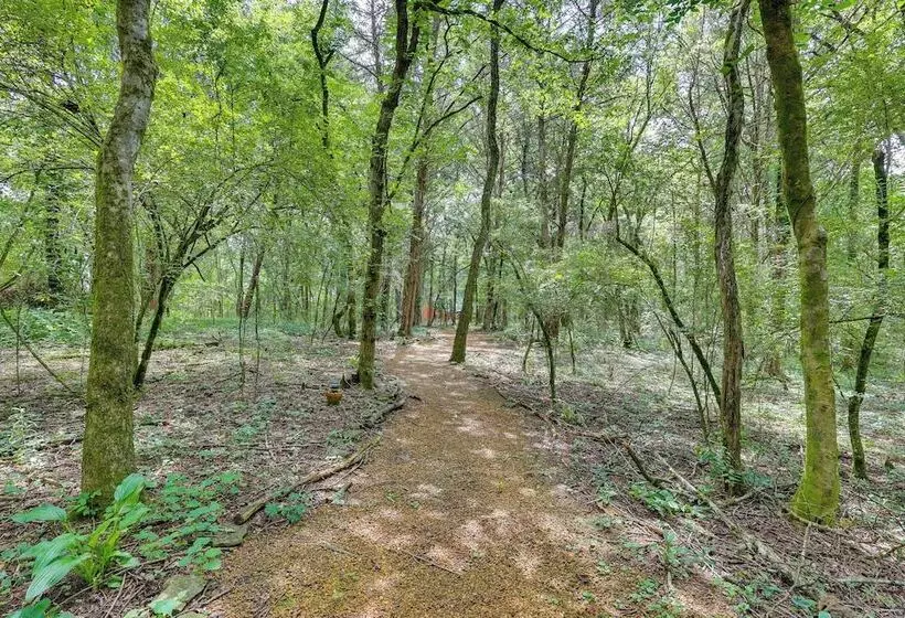 Serene Cabin W/ Riverfront Views & Access!