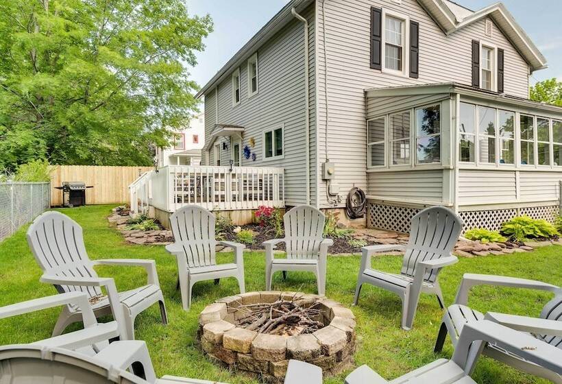 Sodus Point Home Walkable To Beach!