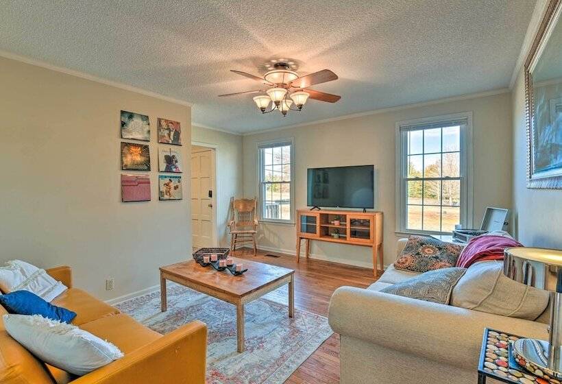 Spacious Mt Juliet Home W/ 1 Acre Yard!