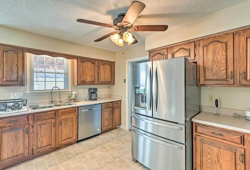 Spacious Mt Juliet Home W/ 1 Acre Yard!