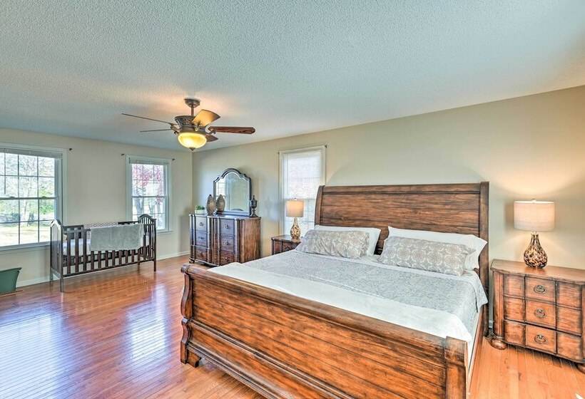 Spacious Mt Juliet Home W/ 1 Acre Yard!