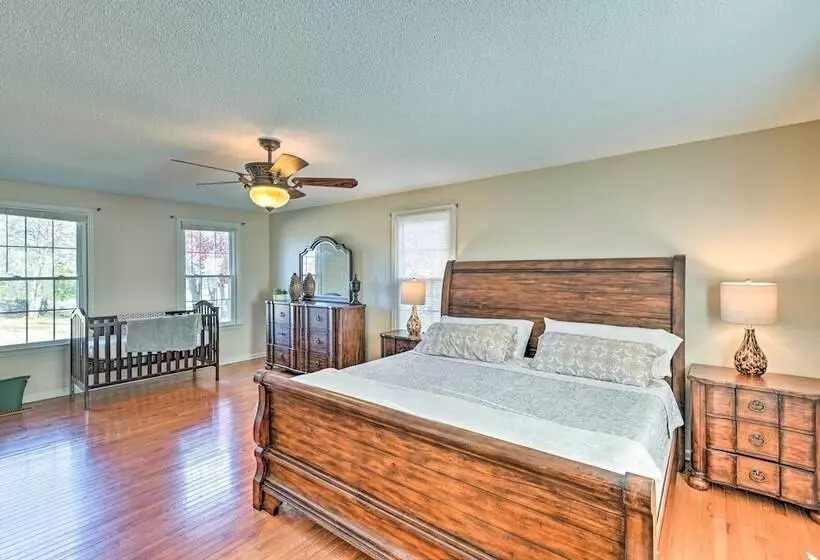 Spacious Mt Juliet Home W/ 1 Acre Yard!