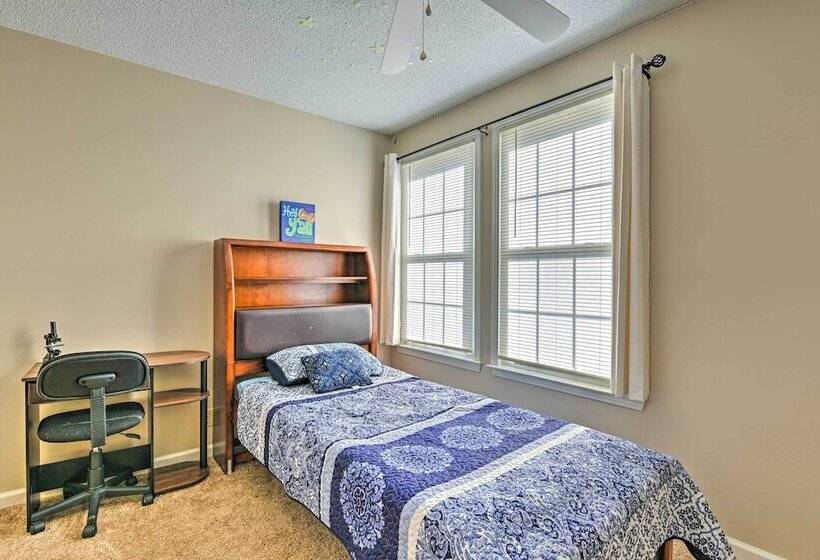 Spacious Mt Juliet Home W/ 1 Acre Yard!