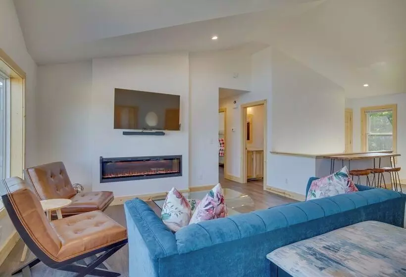 Spacious New Lisbon Home W/ Lake Access!