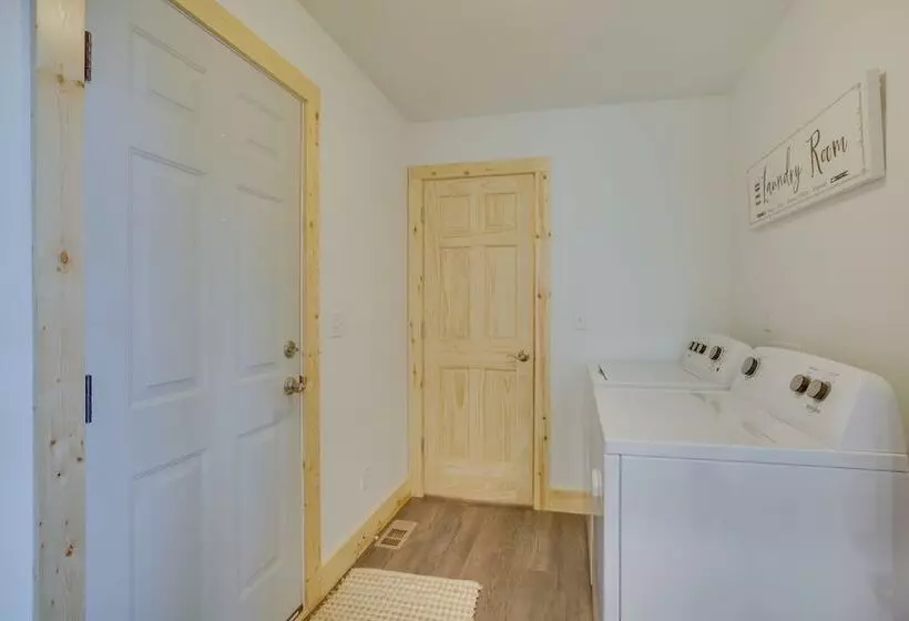 Spacious New Lisbon Home W/ Lake Access!