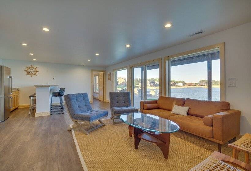 Spacious New Lisbon Home W/ Lake Access!