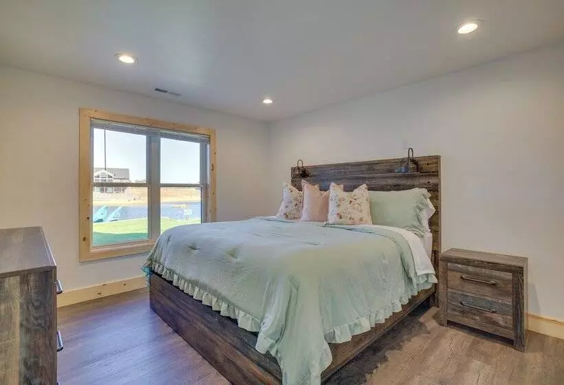 Spacious New Lisbon Home W/ Lake Access!