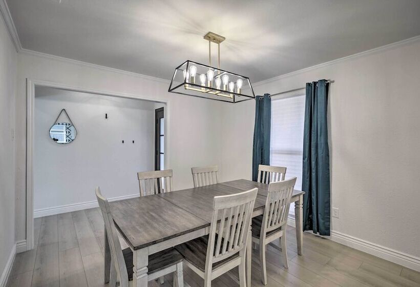 Stunning Plano Home W/ Private Pool & Hot Tub