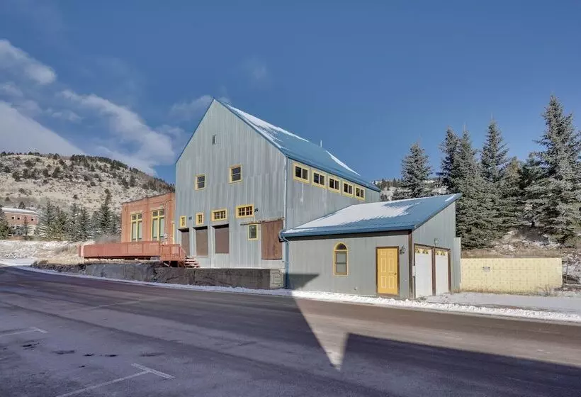 Unique Colorado Mountain Retreat: Near Pikes Peak!