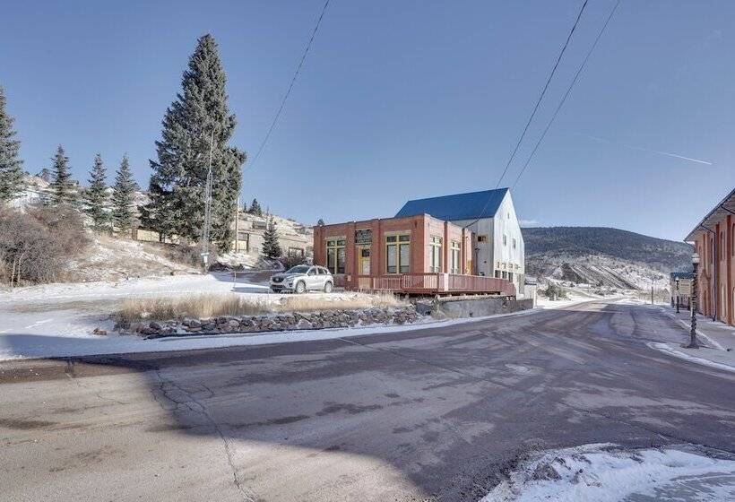 Unique Colorado Mountain Retreat: Near Pikes Peak!