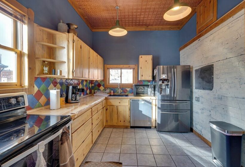 Unique Colorado Mountain Retreat: Near Pikes Peak!