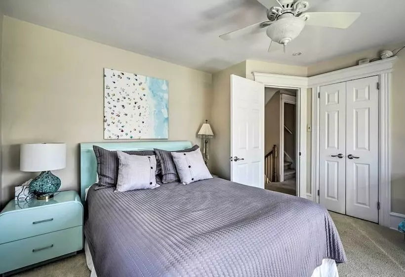 Ventnor City Retreat ~ 1 Block To Boardwalk!