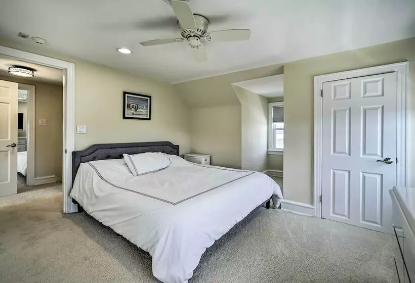 Ventnor City Retreat ~ 1 Block To Boardwalk!