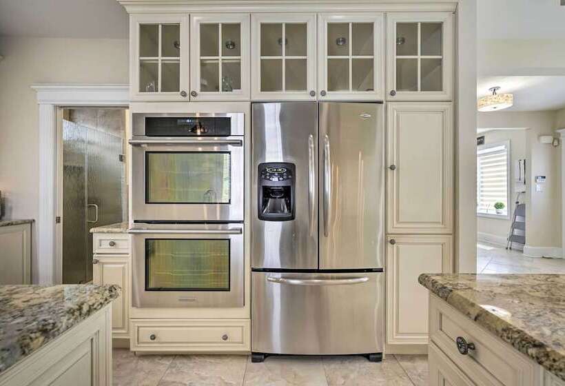 Ventnor City Retreat ~ 1 Block To Boardwalk!