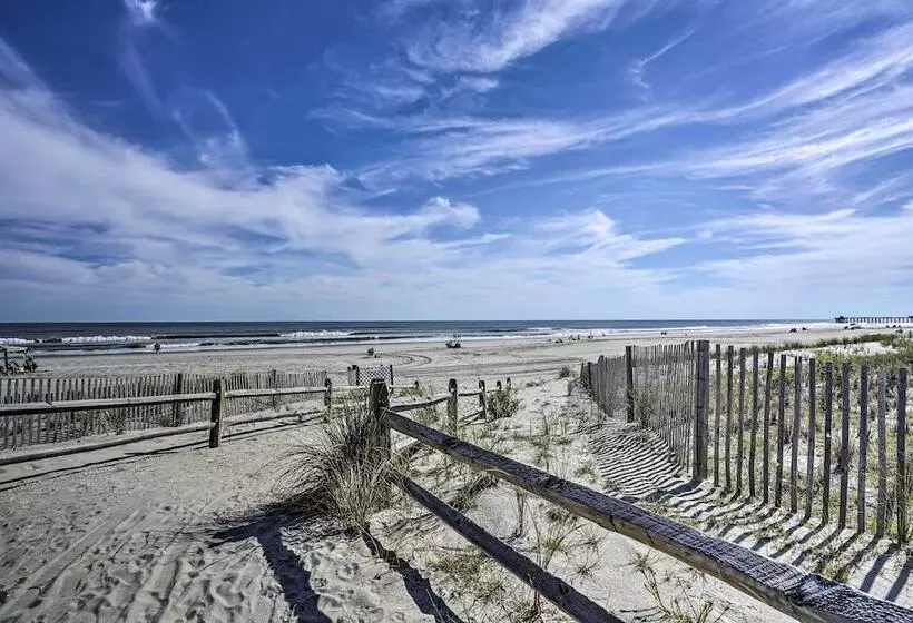 Ventnor City Retreat ~ 1 Block To Boardwalk!