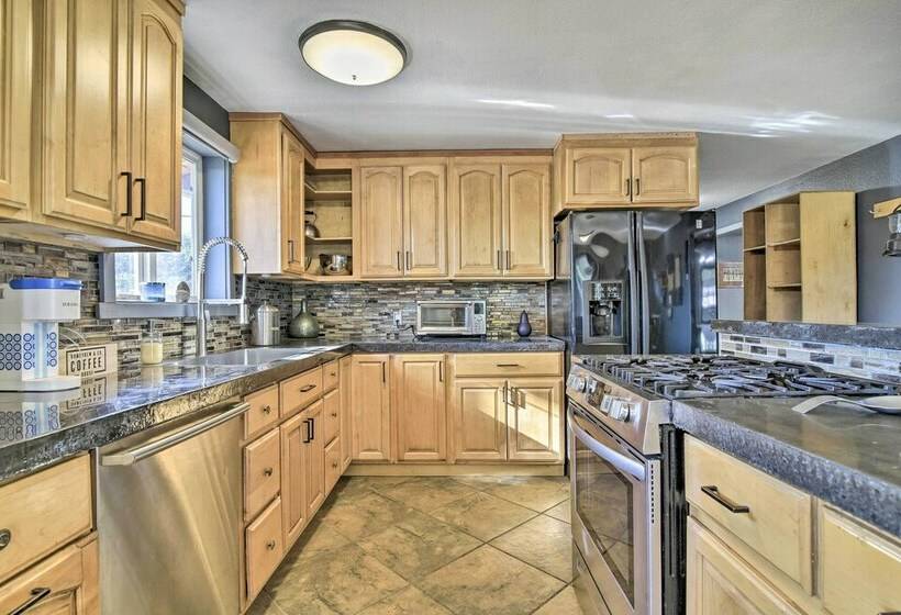 Washougal Country Escape Near Gorge Hikes!