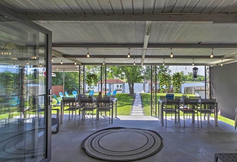 Waterfront Lake Home W/ Deck   New Renovations!