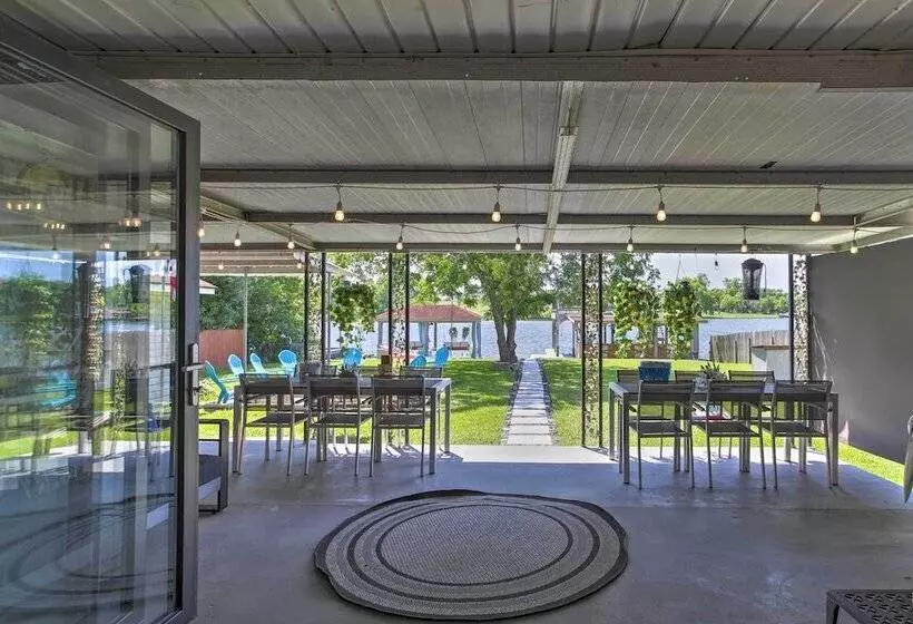 Waterfront Lake Home W/ Deck   New Renovations!