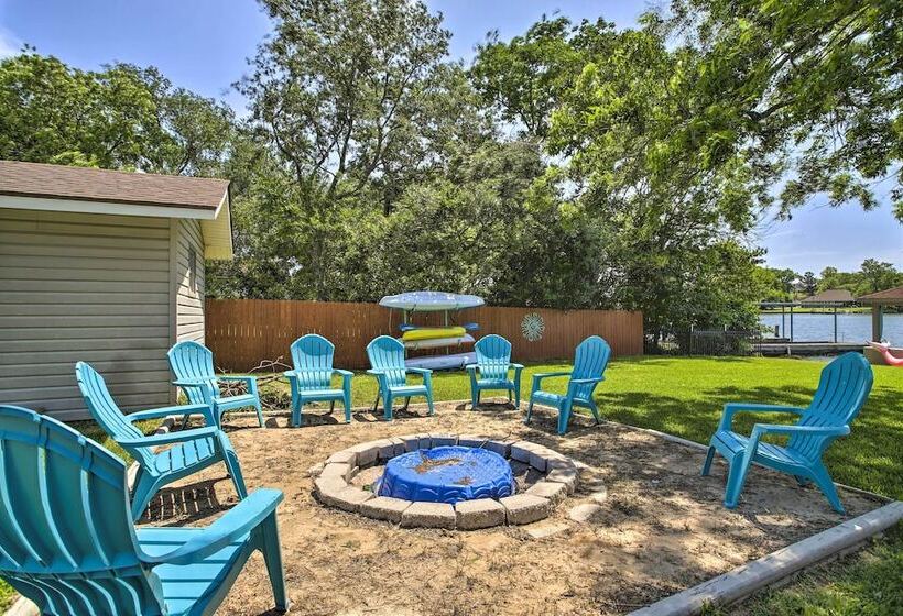 Waterfront Lake Home W/ Deck   New Renovations!