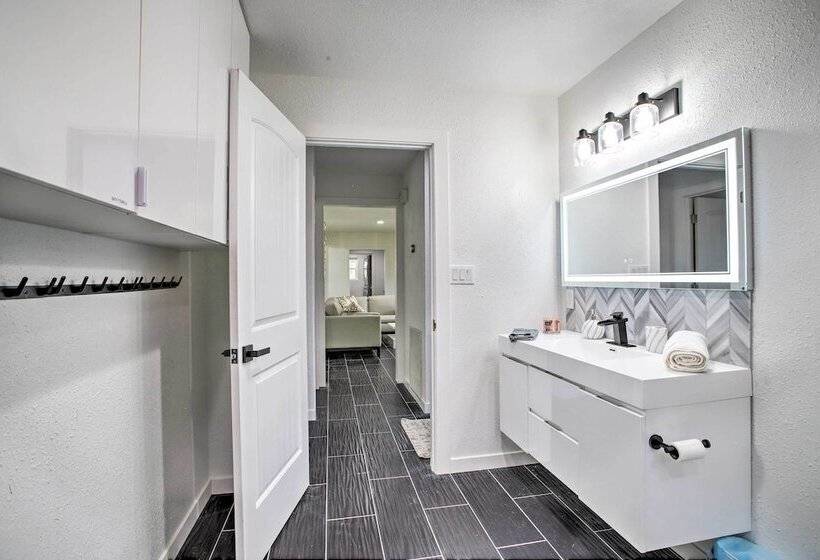 Waterfront Lake Home W/ Deck   New Renovations!